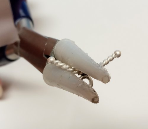 Judy Larson's A Better T-bar - , Wire Jewelry Design, Butane Torch, Soldering, Solder, use soft-jaw round-nose pliers to shape the T-Bar