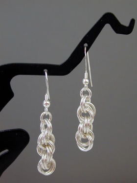 Judy Ellis's Top 5 Weaves for Chain Mail Beginners - , Chain Maille Jewelry, , Double Spiral Chainmail Weave Earrings
