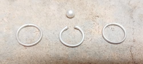 Judy Larson's Closed Jump Rings Soldering vs Fusing - , General Education, Jump Rings, Jump Ring, Making Jump Rings, three jump rings demonstrating fusing