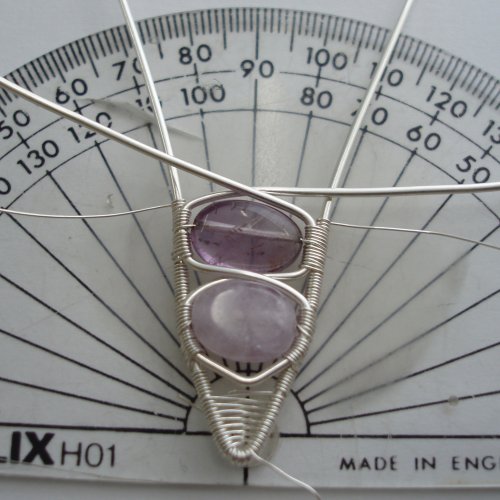 Using a Protractor to Keep Wires Straight