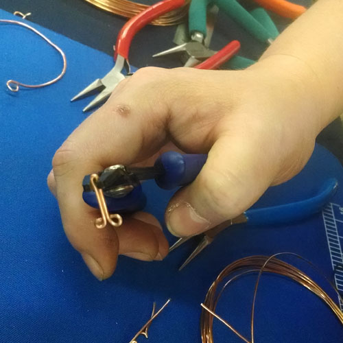 How to make a U-turn Bend with Crimping Pliers