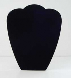 Heart Shaped Black Velvet Necklace Easel Stand