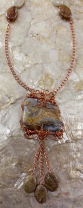 Frances remade her copper-wrapped agate cabochon into a beautiful new necklace.