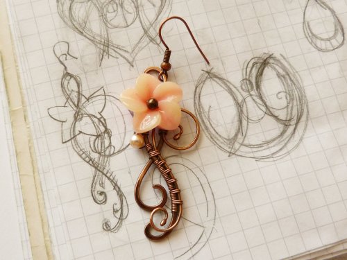 element_5223_oksana-truhan_bloom-wire-earrings_ph_007