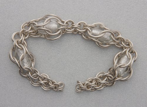 Free Pattern: Venetian Glass Chain Maille Bracelet by Kylie Jones ...